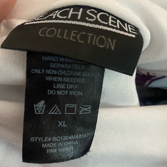 Beach scene womens plus size floral swimsuit XL - Picture 8 of 9